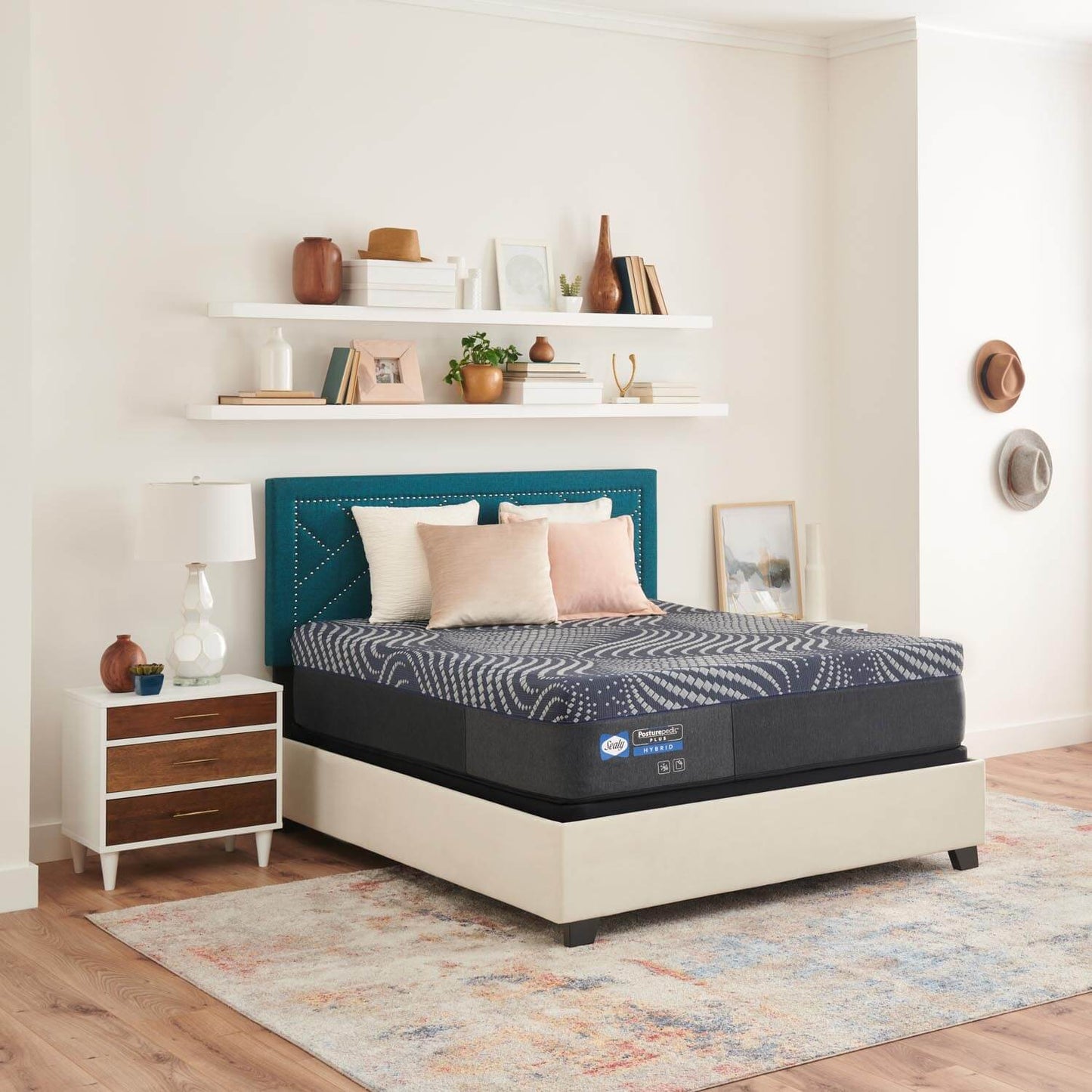 Sealy Posturepedic Plus Albany Hybrid Medium