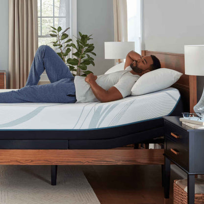 Tempur-Pedic® Adapt™ Collection