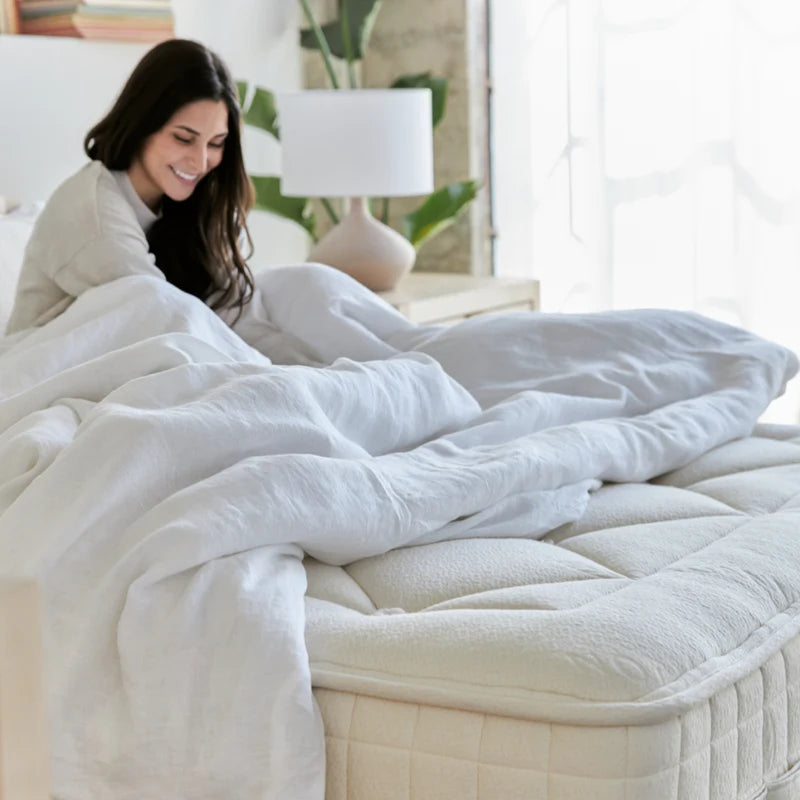 Avocado Luxury Organic Mattress Tight Top Medium