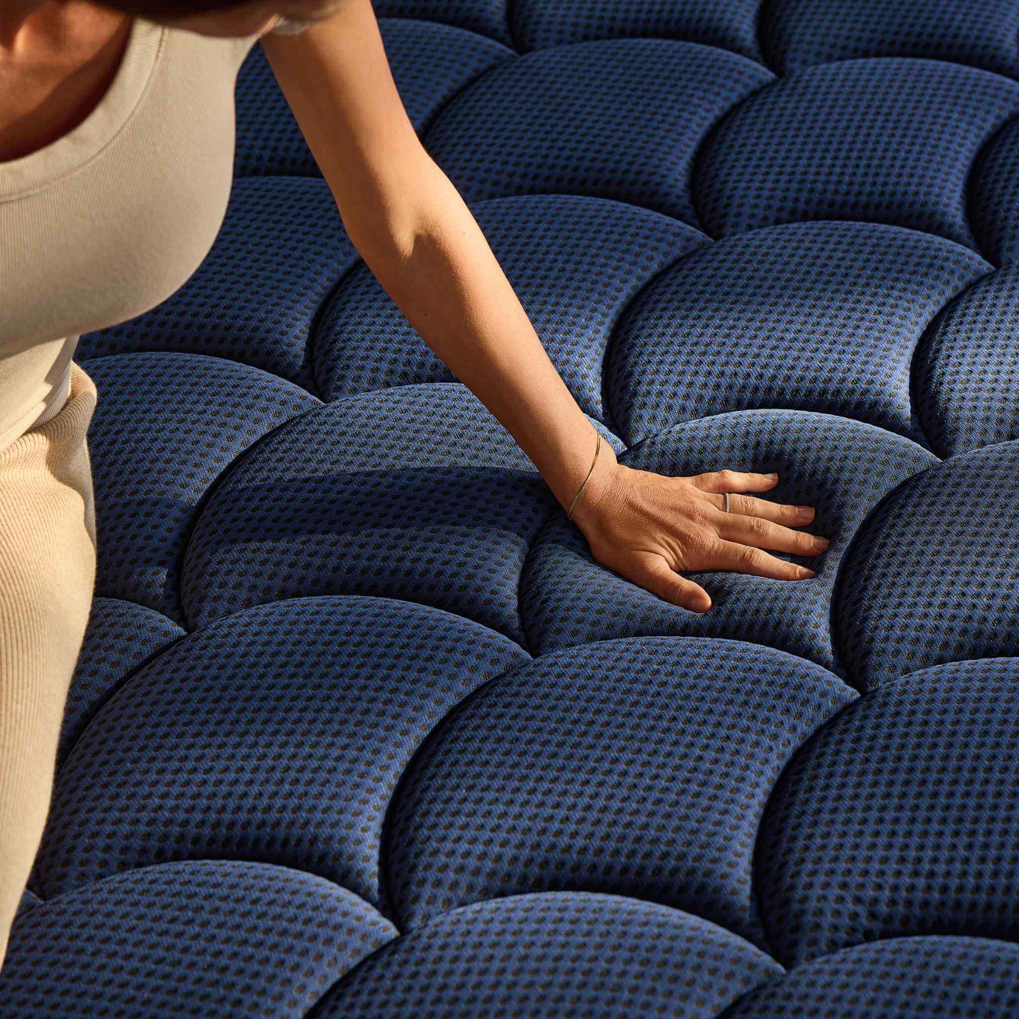 DreamCloud Ultra Hybrid Mattress