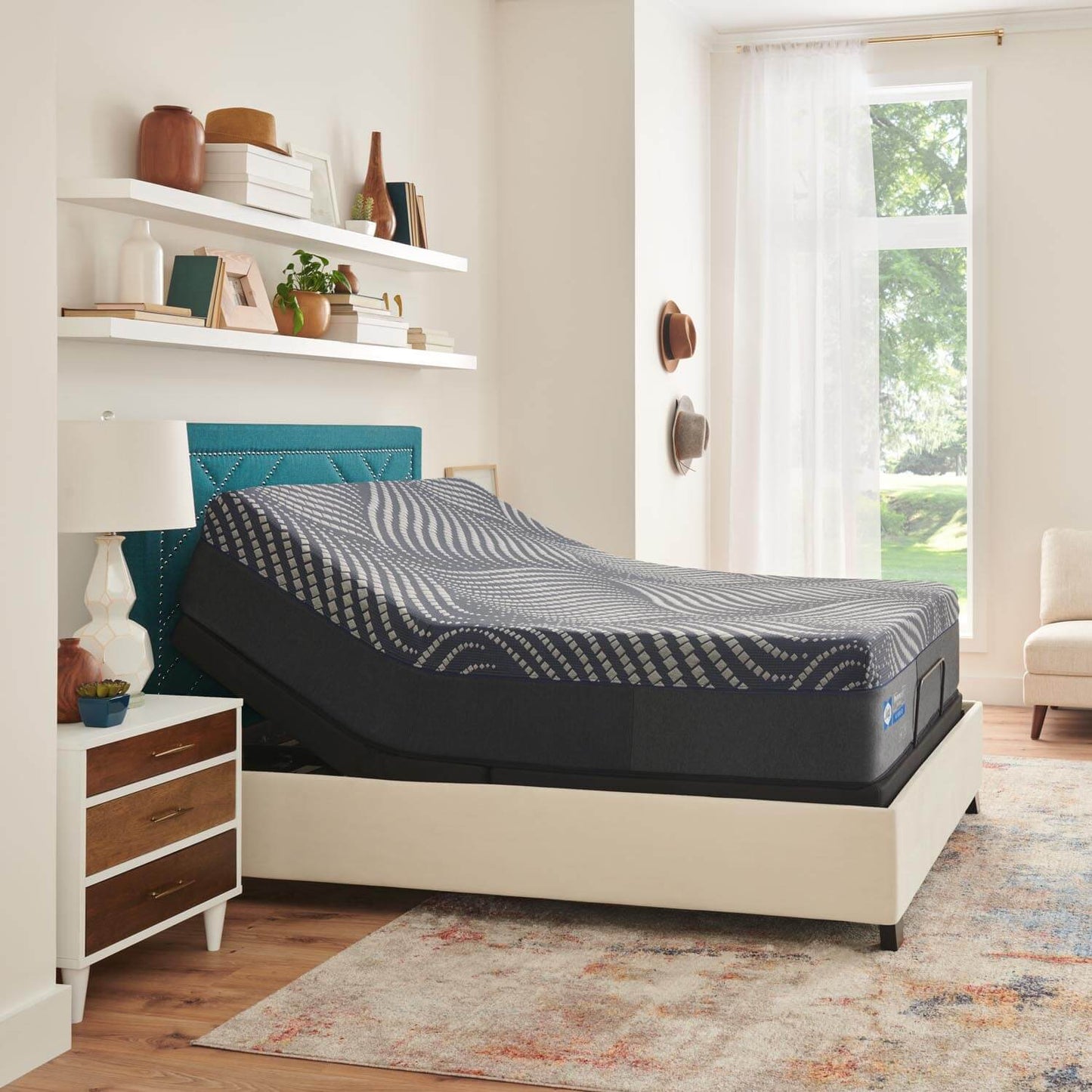 Sealy Posturepedic Plus Albany Hybrid Medium